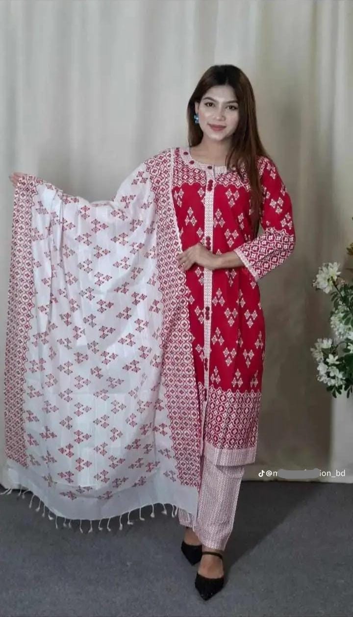 রেডিমেড থ্রি পিস